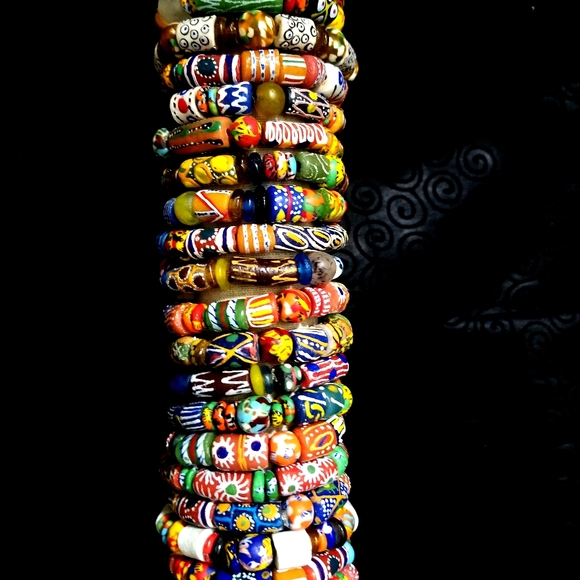 Ghanaian Glass Beads/ Krobo Beads Bracelet - Picture 2 of 2